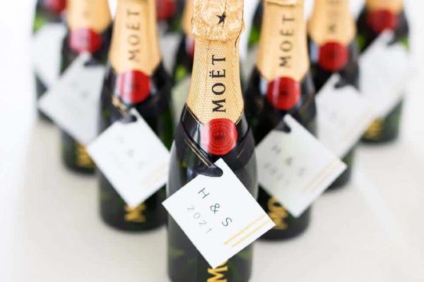 10 Gift Ideas For Your Bridesmaid(s) Champagne